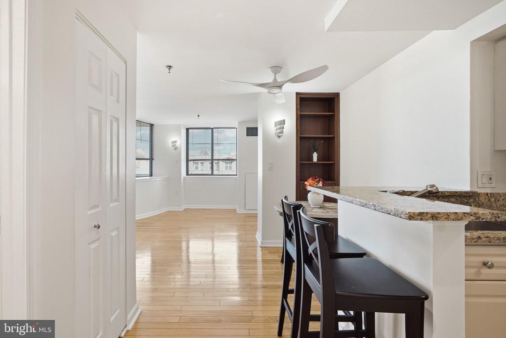 1312 MASSACHUSETTS AVENUE NW Unit: 802