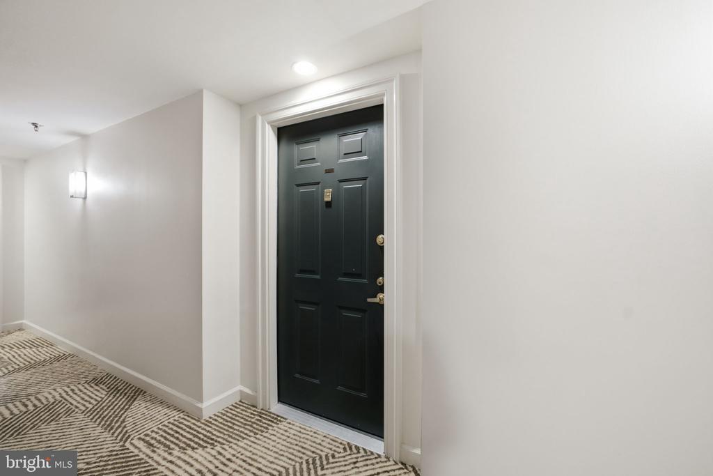 1312 MASSACHUSETTS AVENUE NW Unit: 802