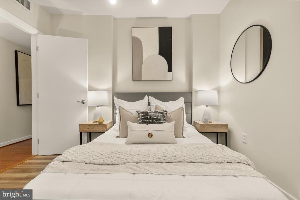 3534 10TH STREET NW Unit: 200