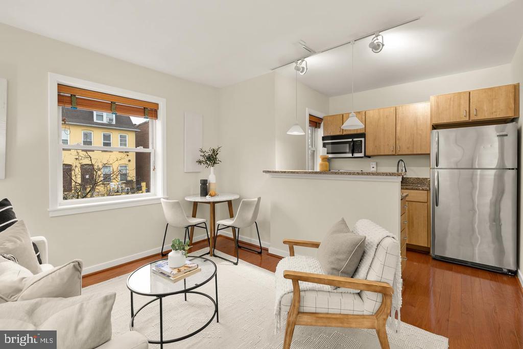 3534 10TH STREET NW Unit: 200