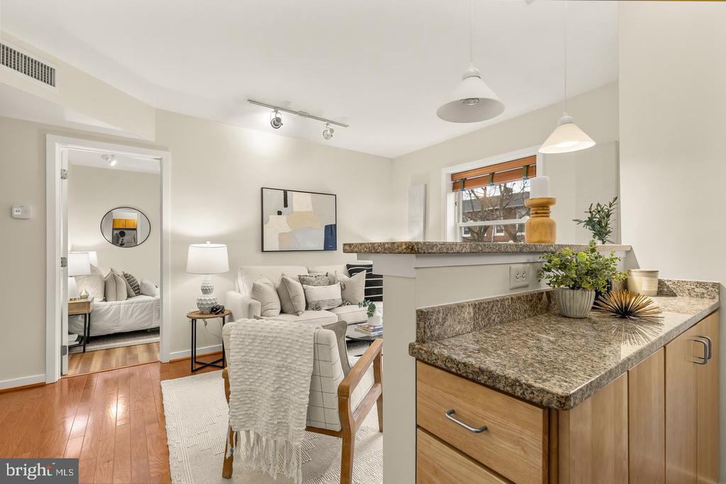 3534 10TH STREET NW Unit: 200