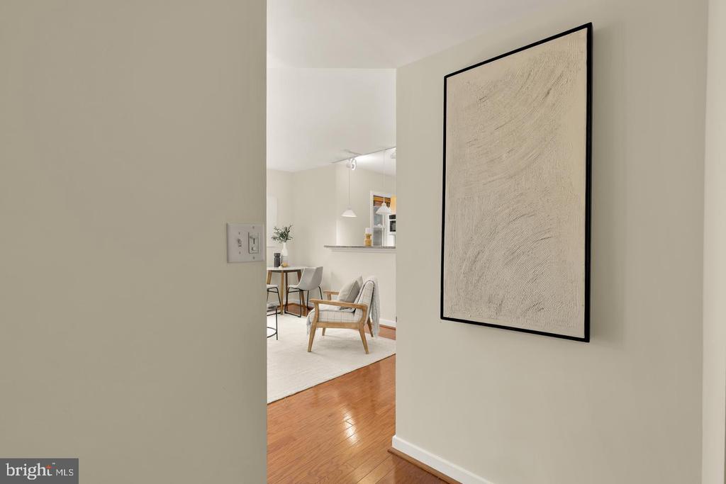 3534 10TH STREET NW Unit: 200