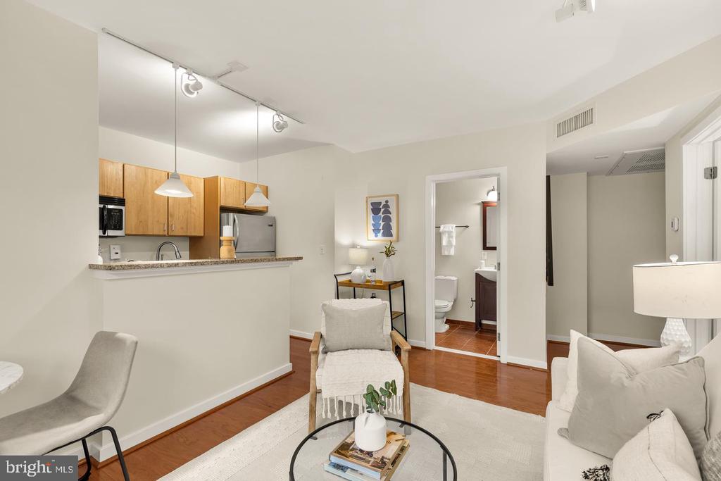 3534 10TH STREET NW Unit: 200