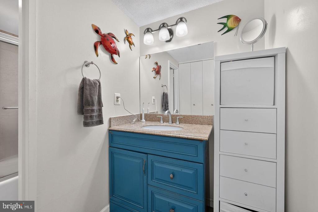 1718 P STREET NW Unit: T9