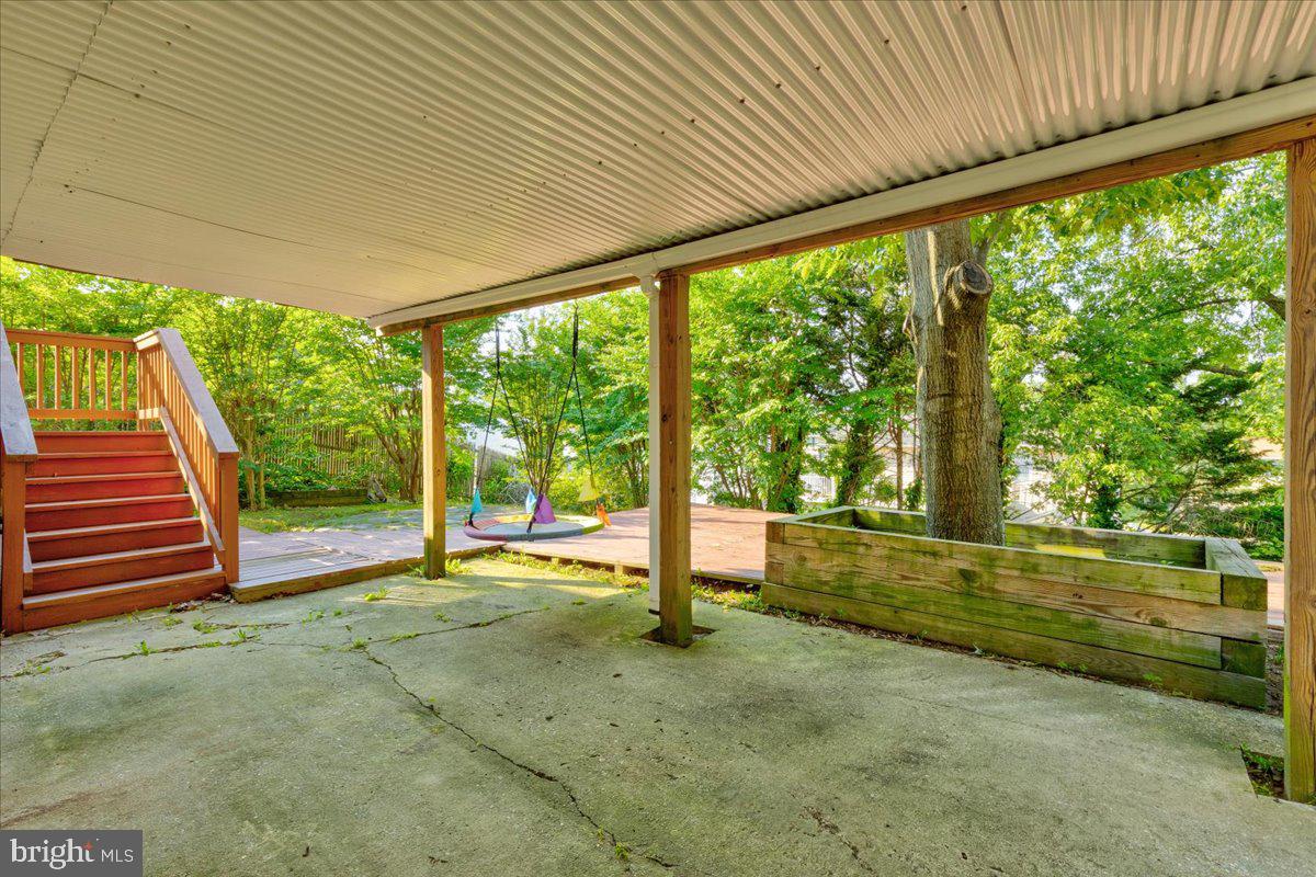 1904 Trafalgar DRIVE
