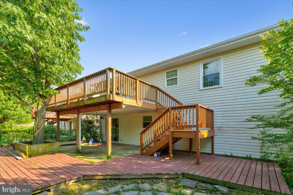 1904 Trafalgar DRIVE