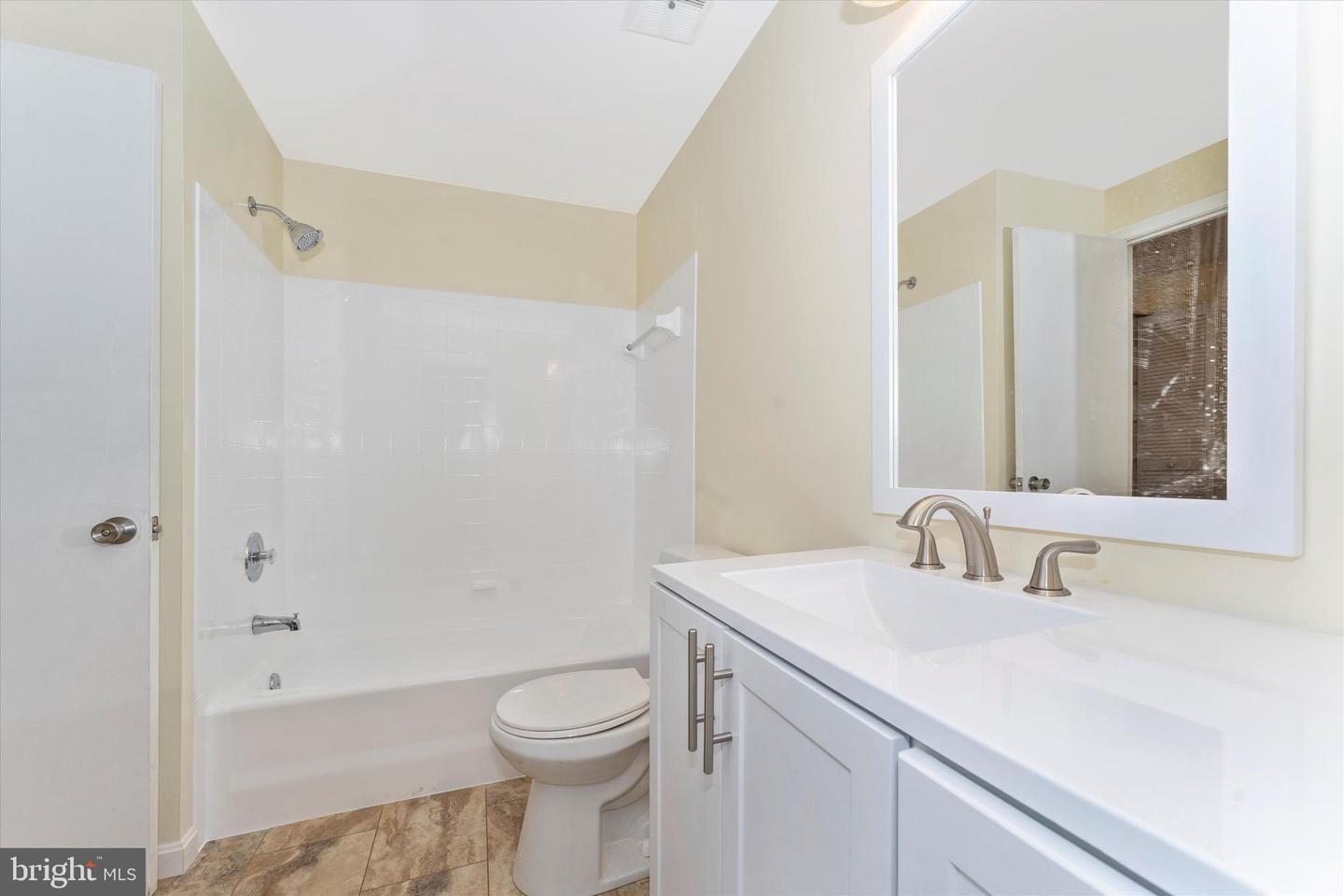 8142 Cloverhurst ROAD