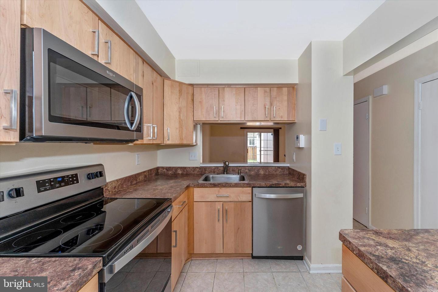 8142 Cloverhurst ROAD