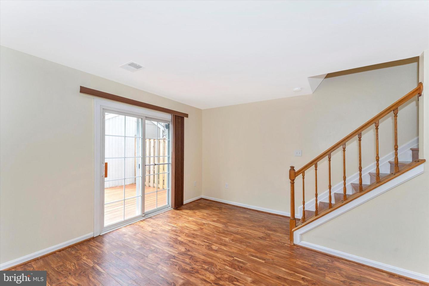 8142 Cloverhurst ROAD