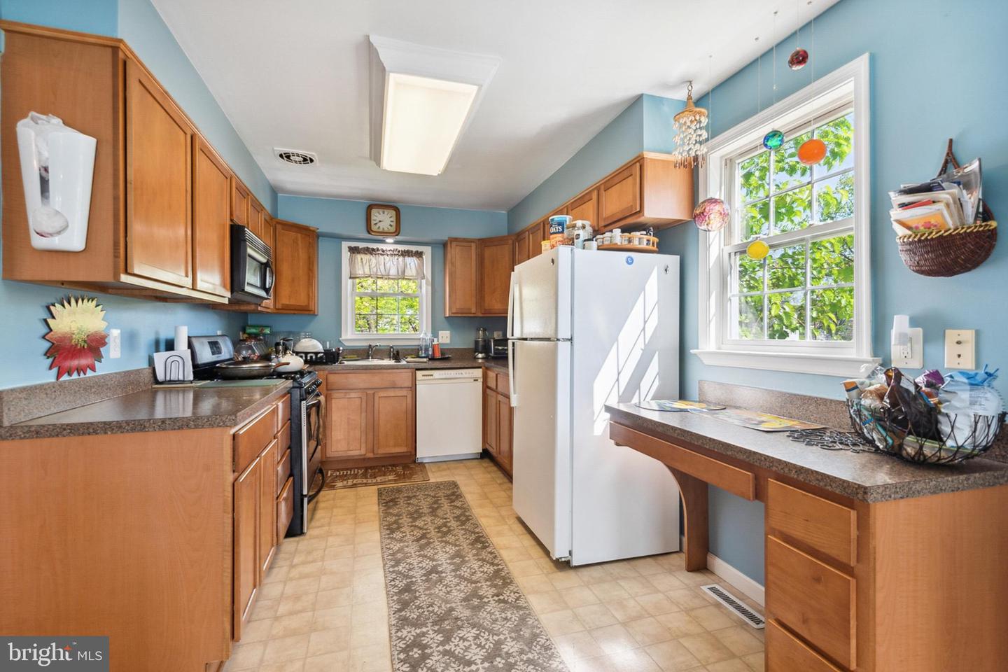 7849 Cindy DRIVE