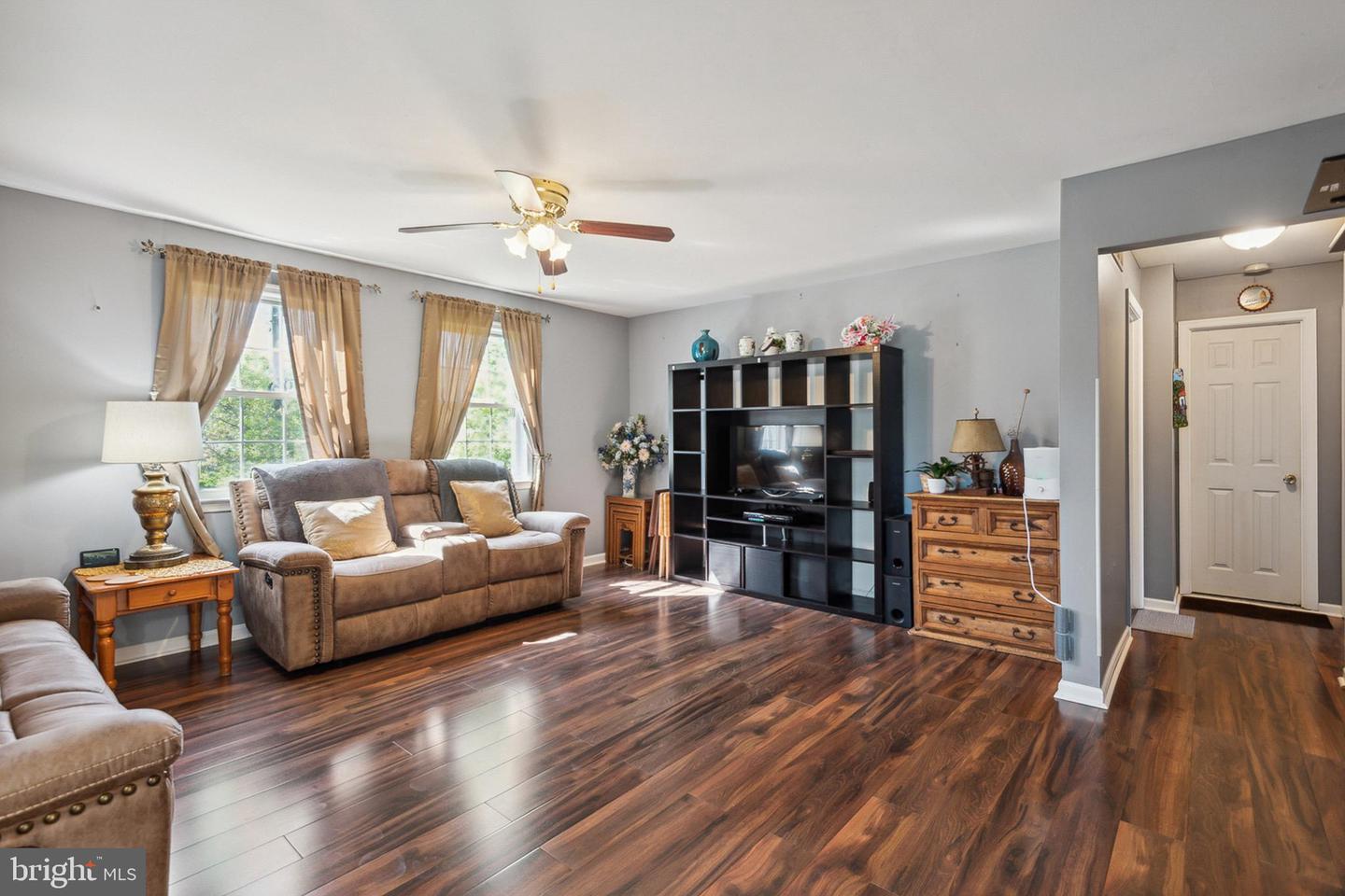 7849 Cindy DRIVE