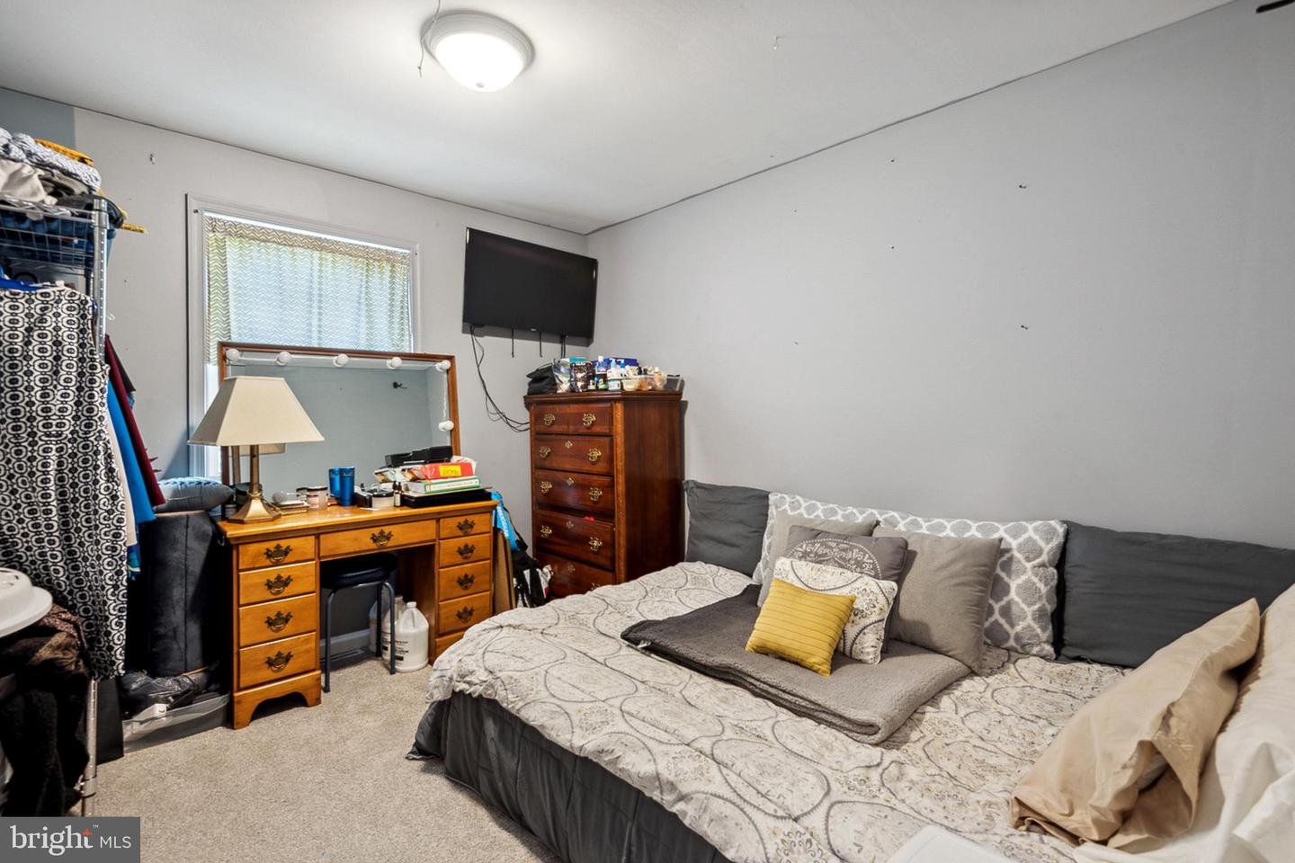 7849 Cindy DRIVE