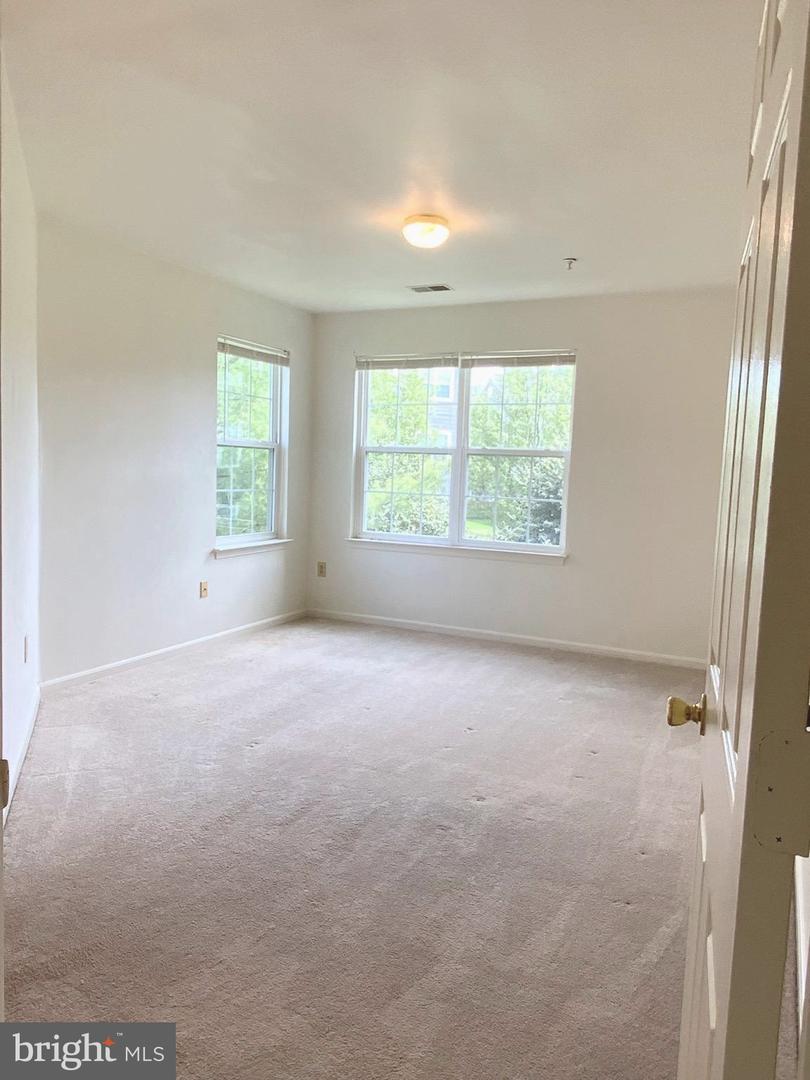 315 Eagle Landing COURT Unit: D