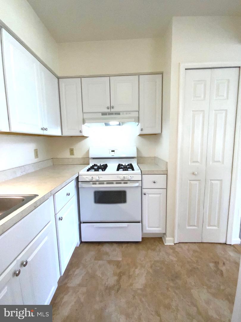 315 Eagle Landing COURT Unit: D