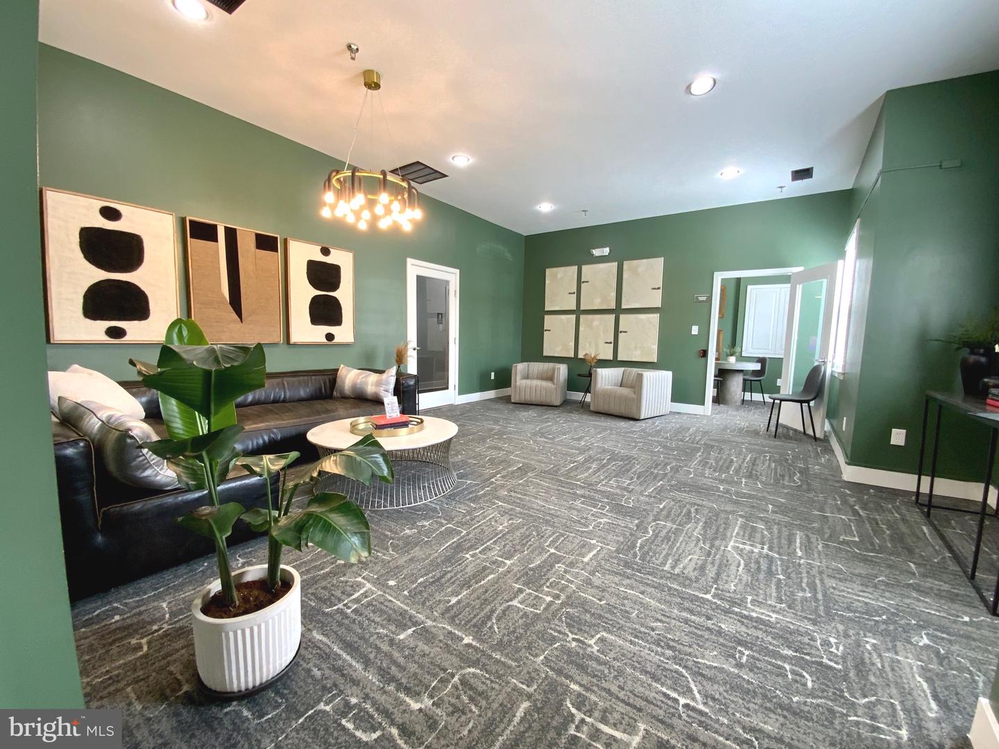 315 Eagle Landing COURT Unit: D