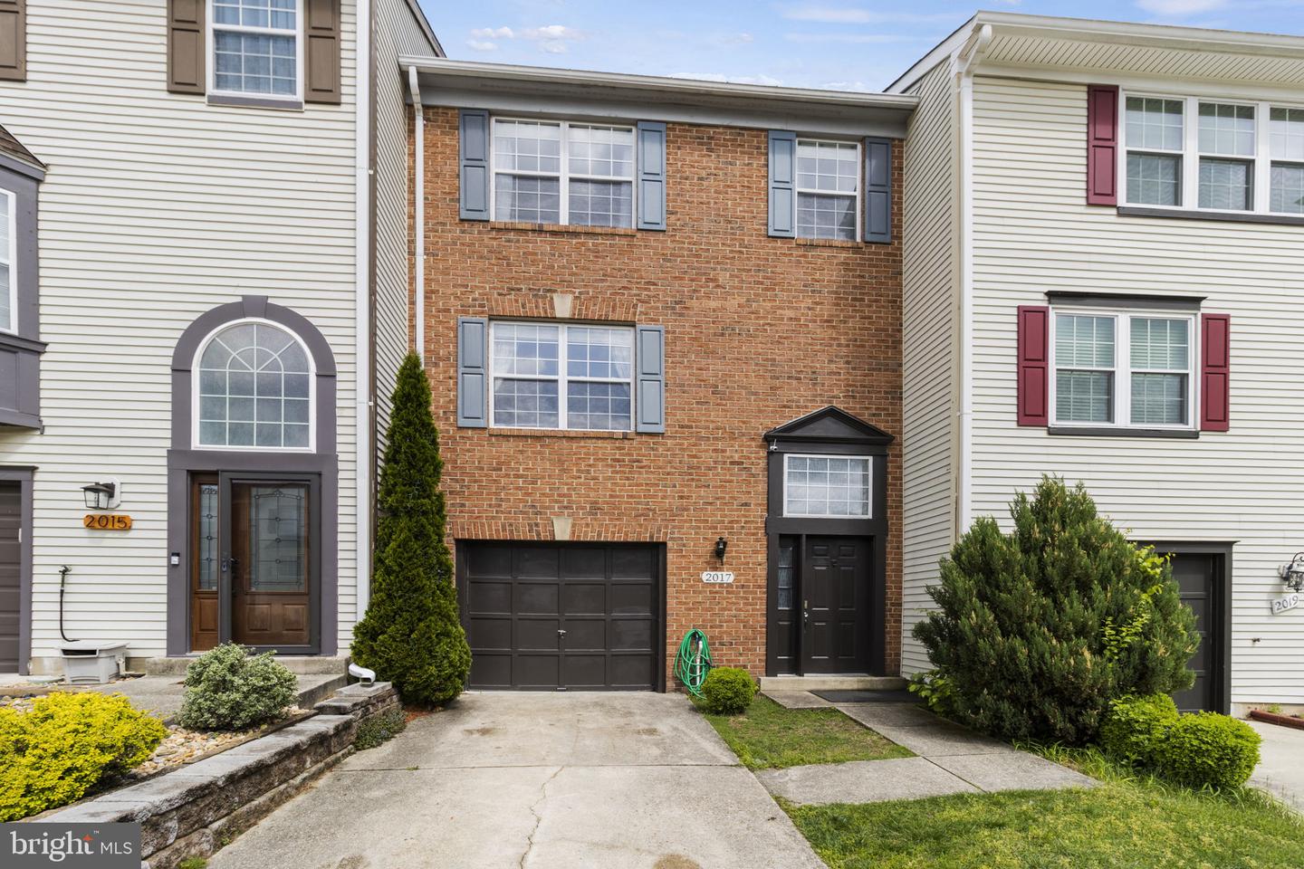 2017 Pinecroft COURT Unit: 71