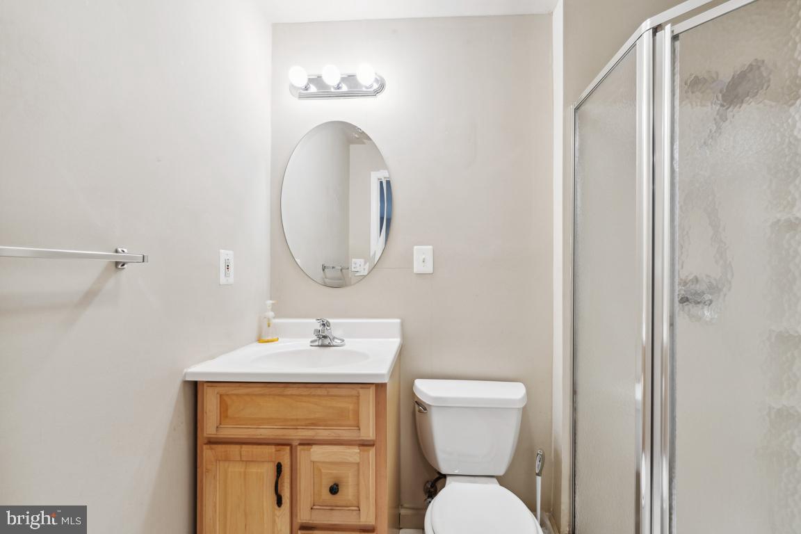 3105 Lunar COURT