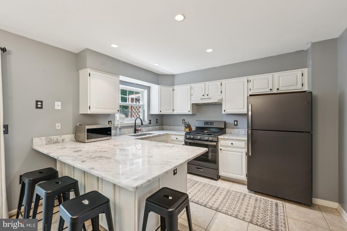1308 Farley Ct S