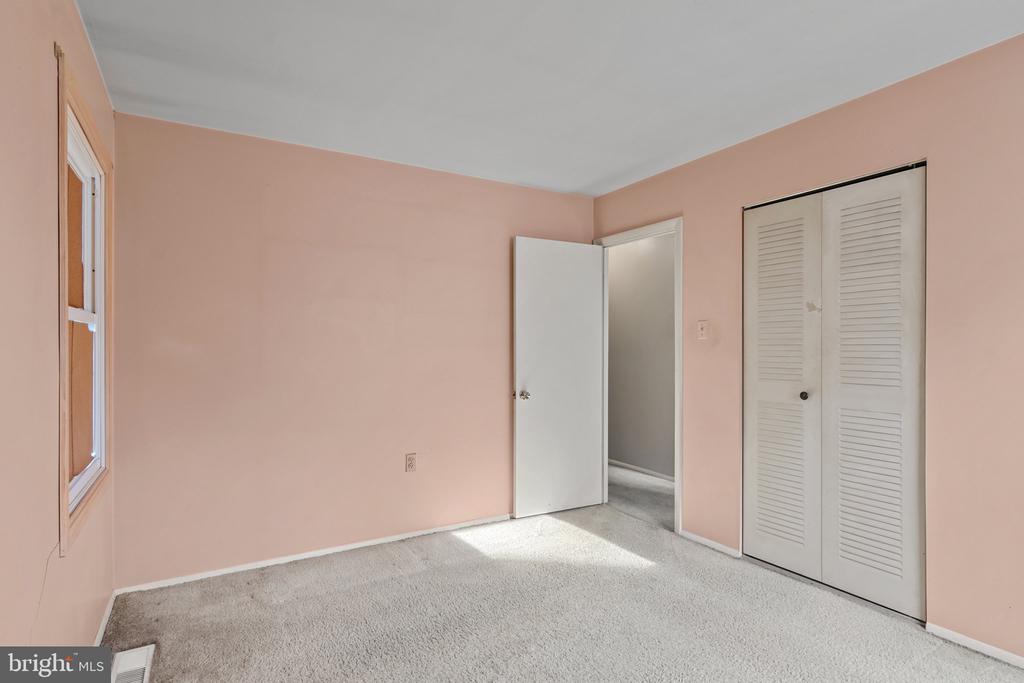 7872 Bastille Pl