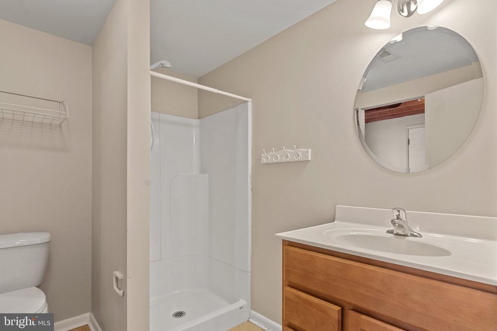 7872 Bastille Pl