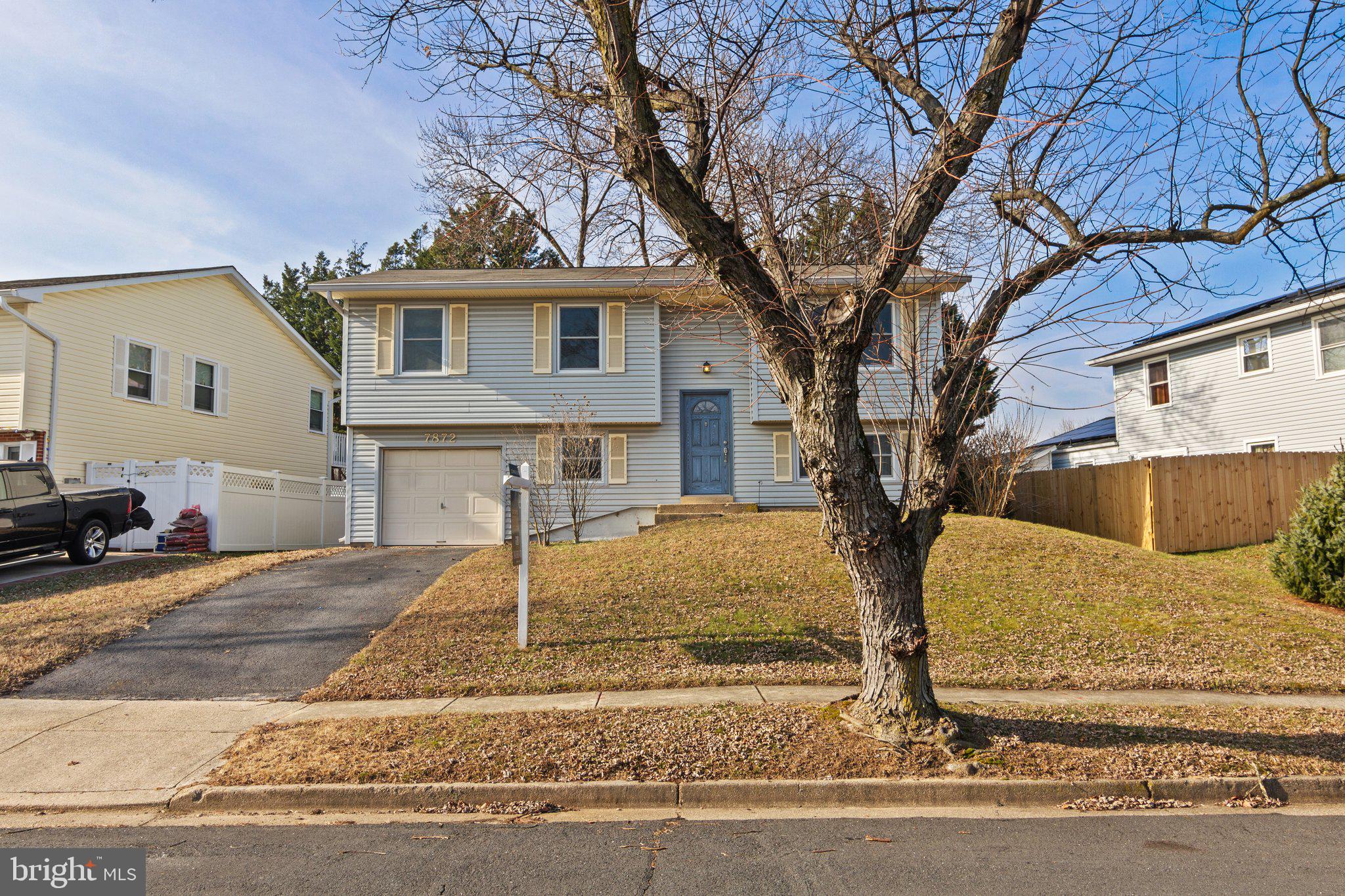 7872 Bastille Pl