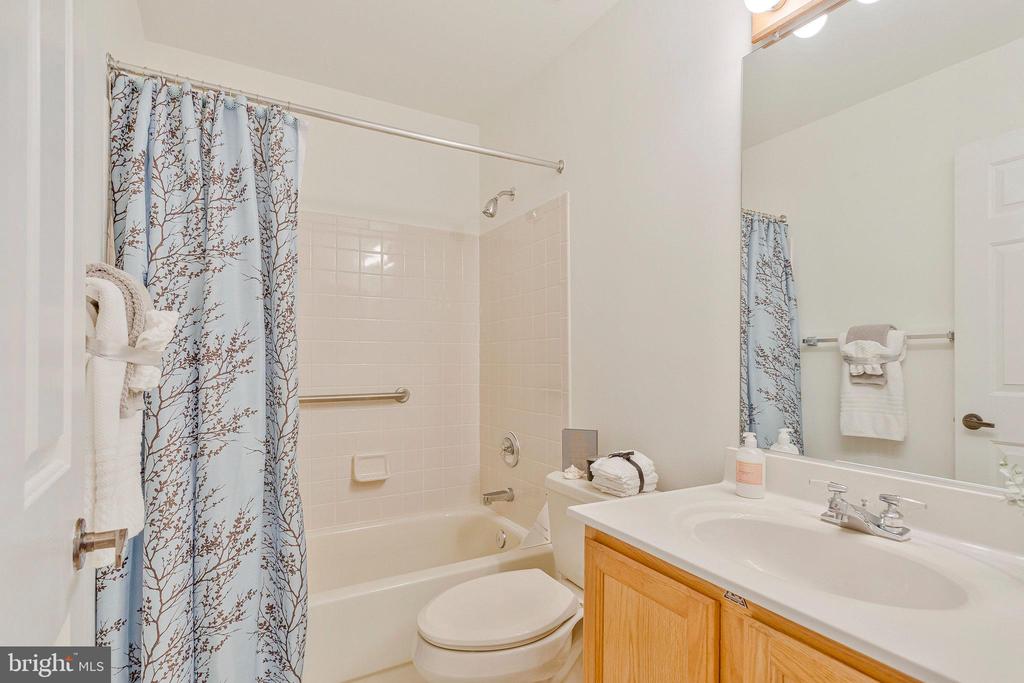 2615 RIGGING DRIVE 2615