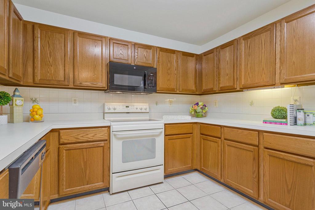 2615 RIGGING DRIVE 2615