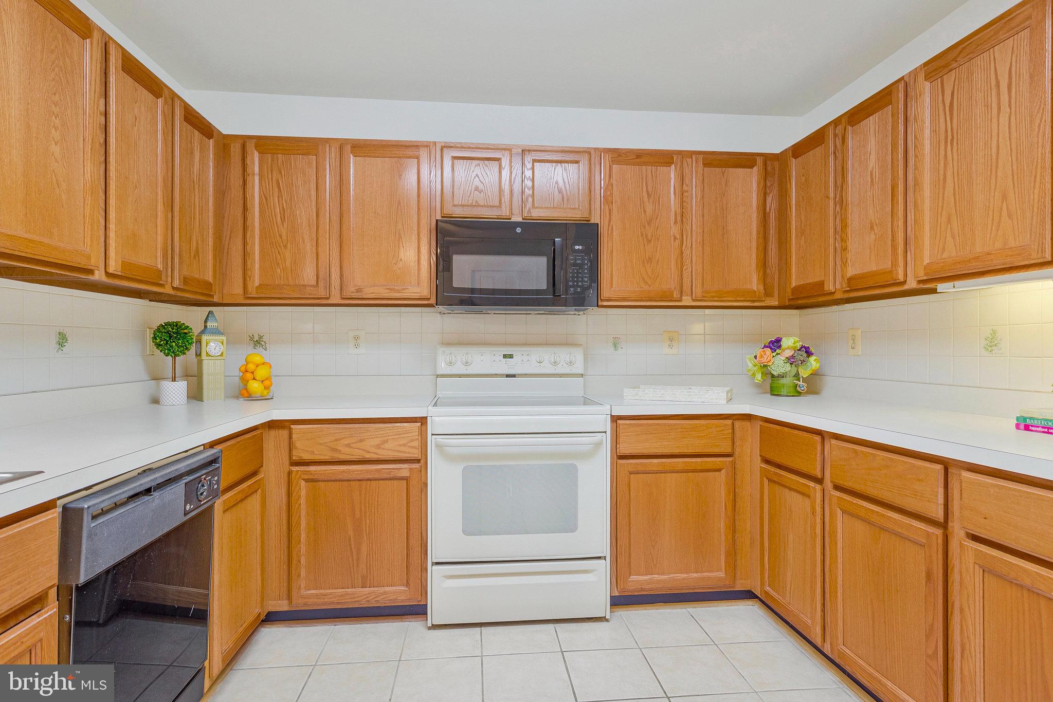 2615 RIGGING DRIVE 2615