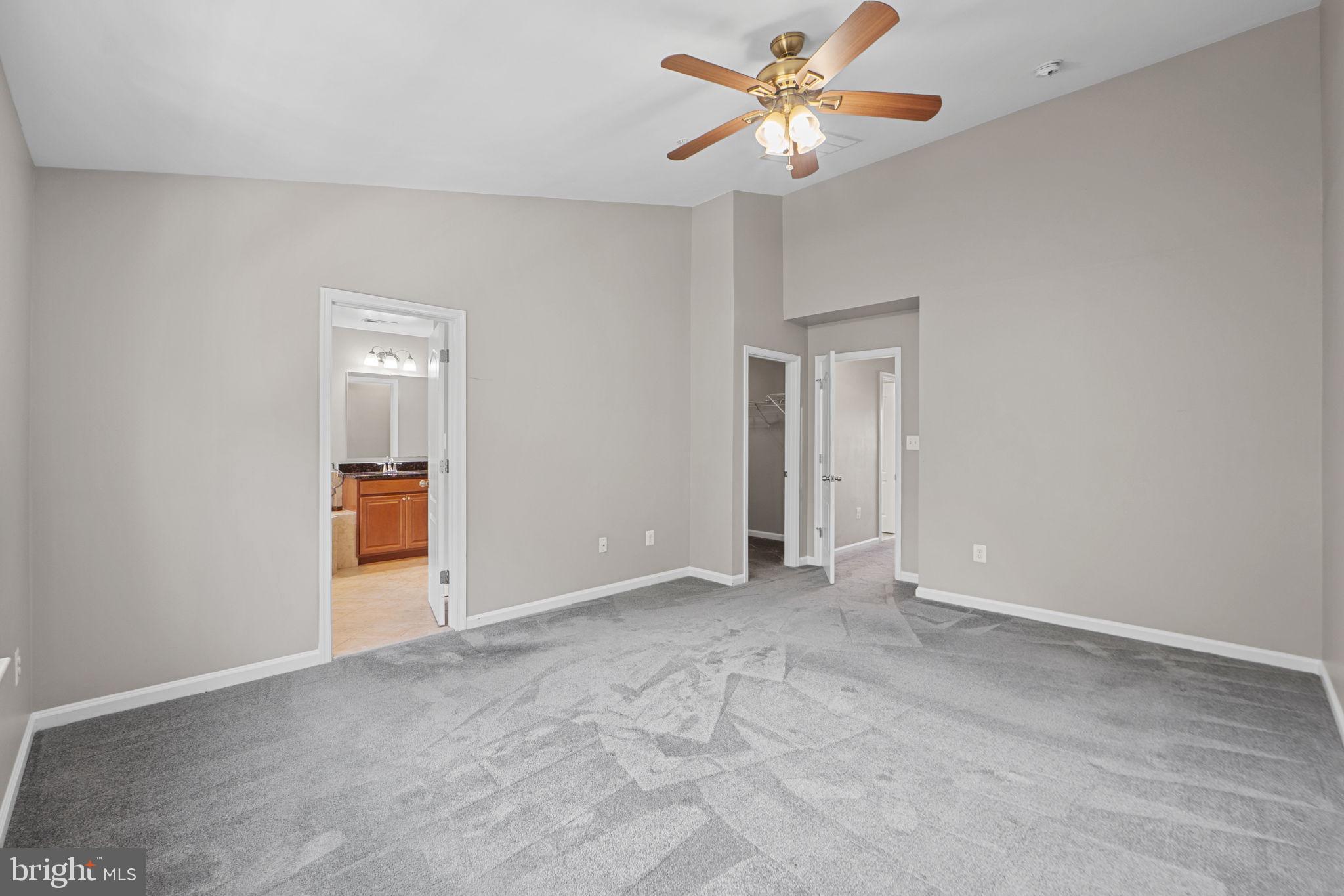 1036 PULTNEY LANE