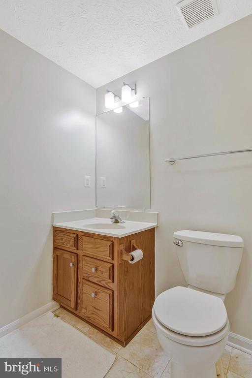 2564 LOG MILL COURT