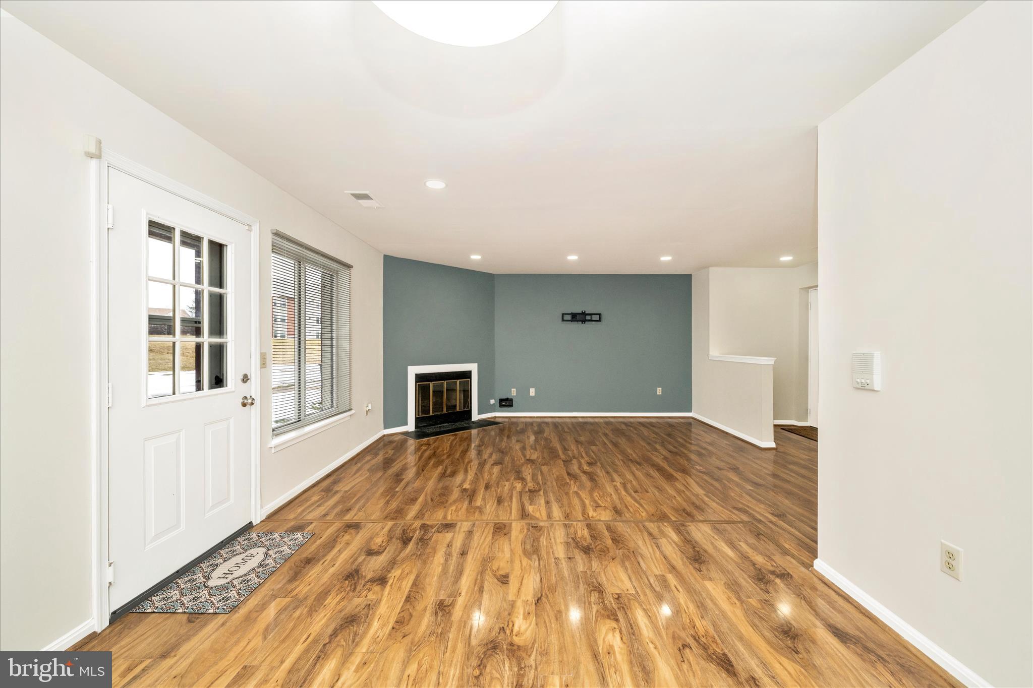 208 WATER FOUNTAIN COURT 103