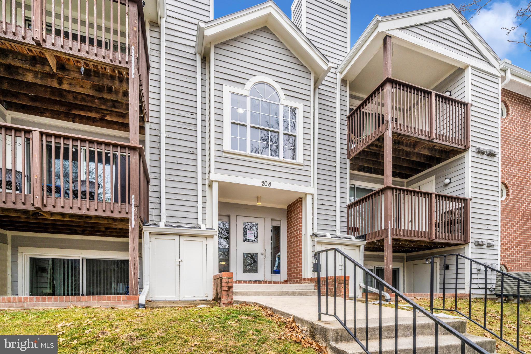 208 WATER FOUNTAIN COURT 103