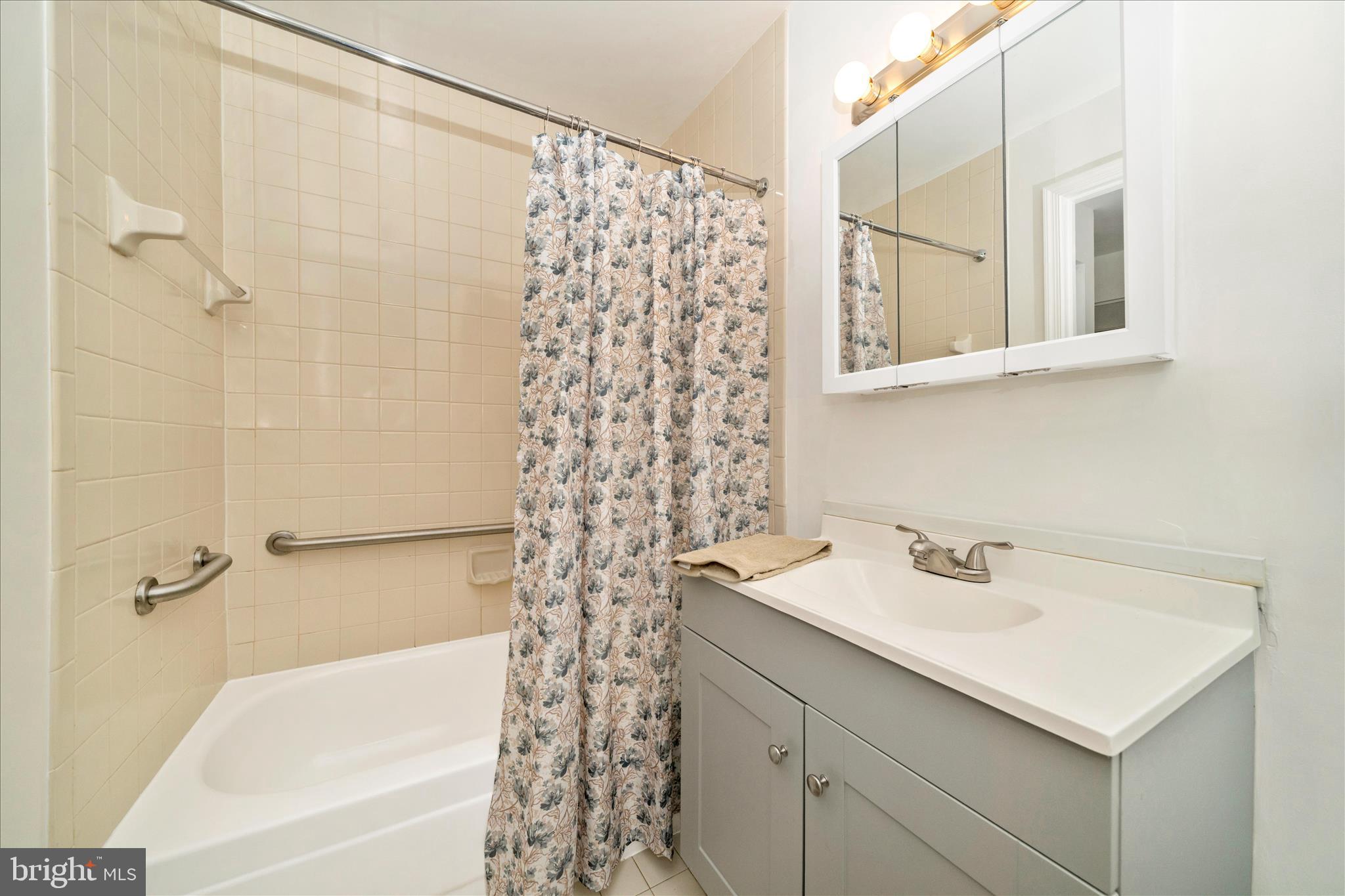 208 WATER FOUNTAIN COURT 103