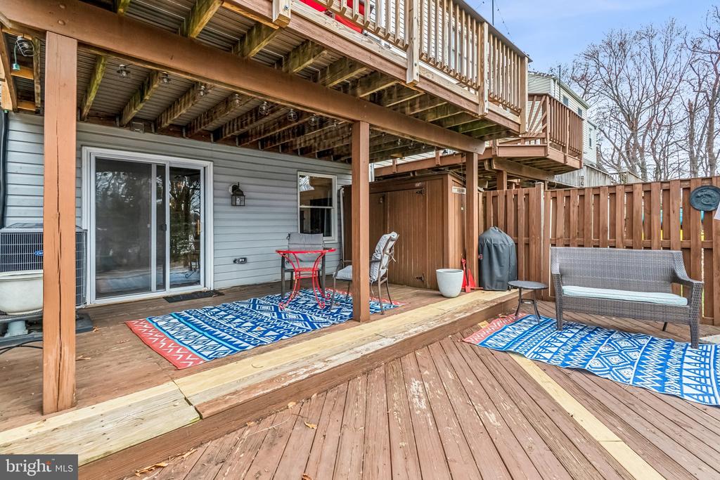 1244 SWANHILL COURT