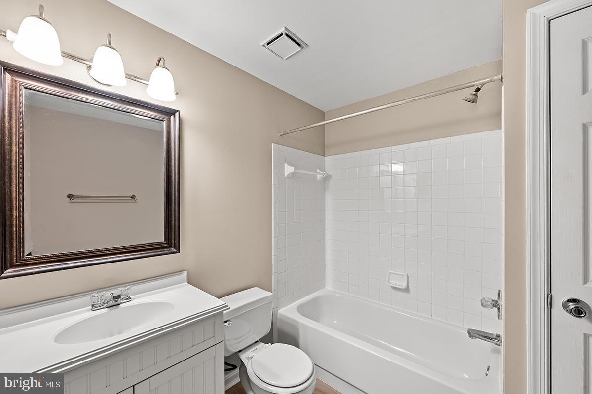 144 FORESTS EDGE PLACE