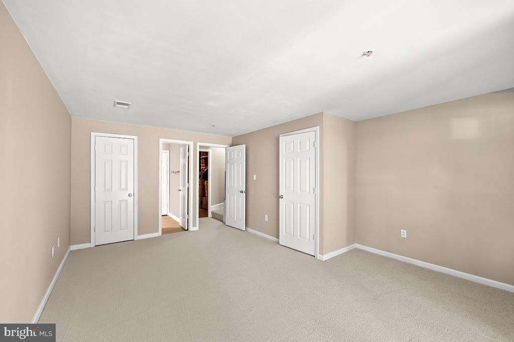 144 FORESTS EDGE PLACE
