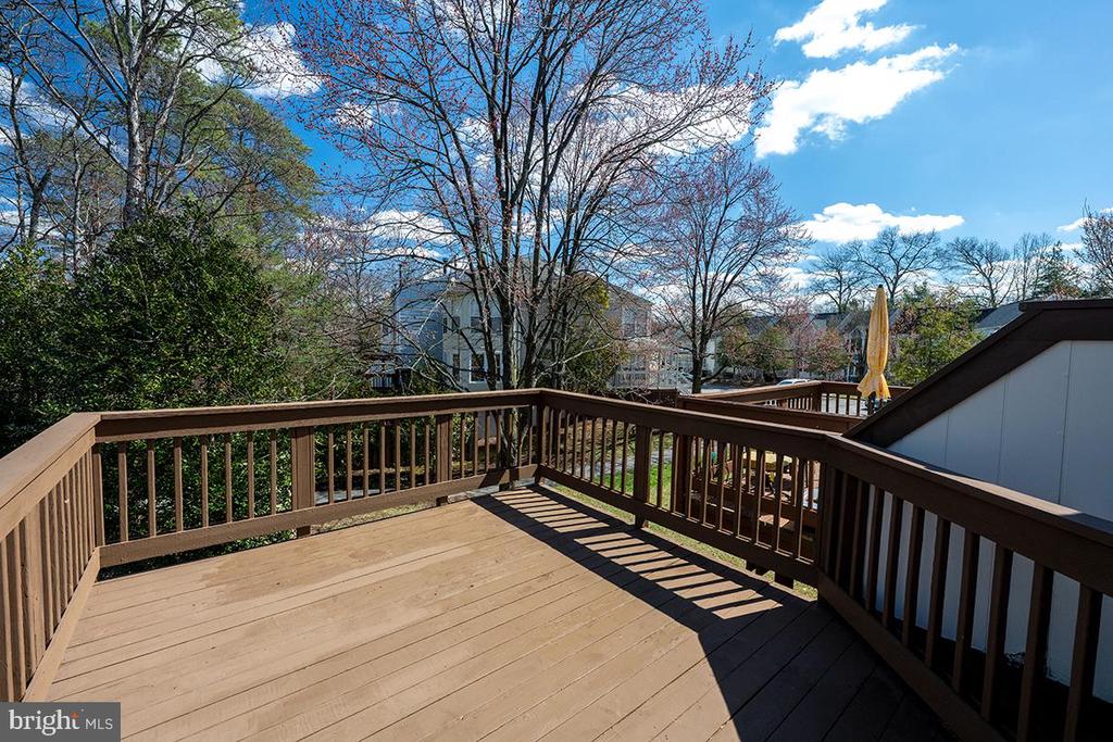 144 FORESTS EDGE PLACE