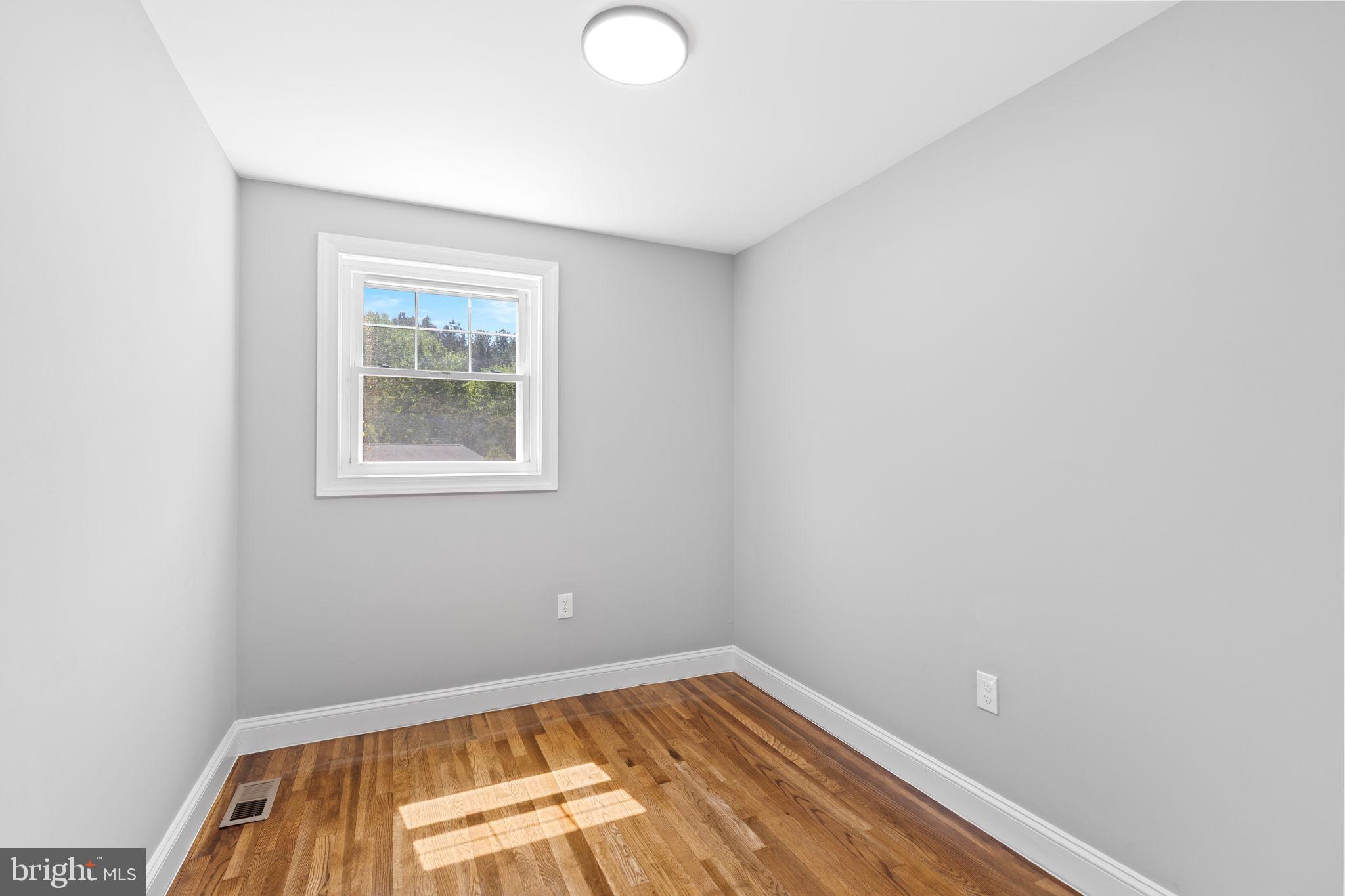 435 YELLOW SPRINGS S