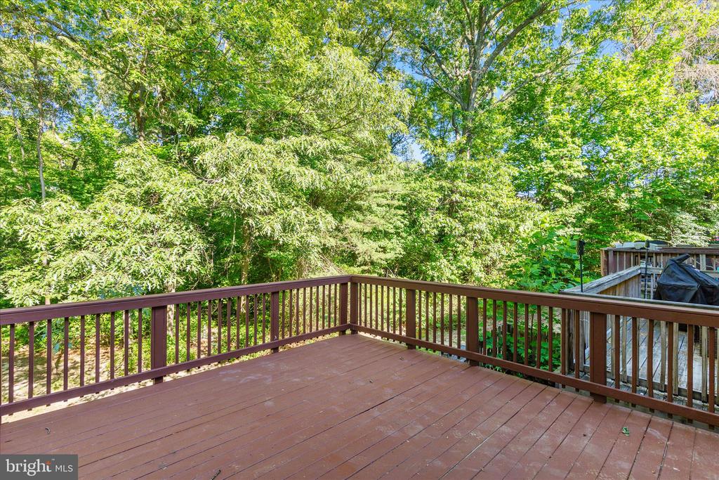3341 PESCARA COURT