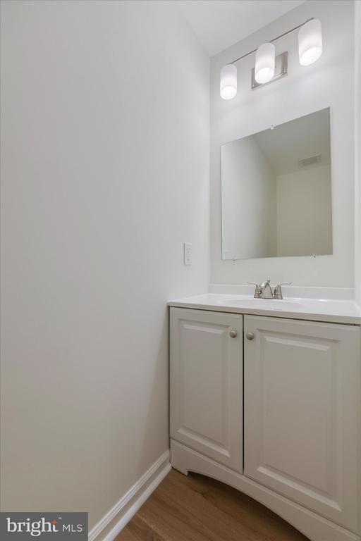 3341 PESCARA COURT