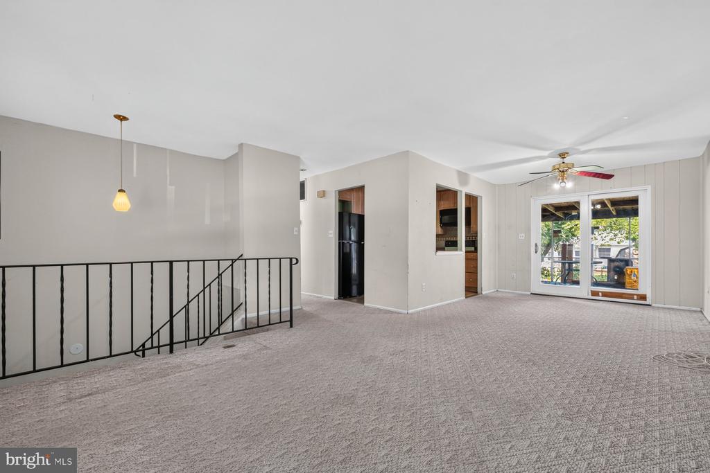 7738 NOTLEY ROAD