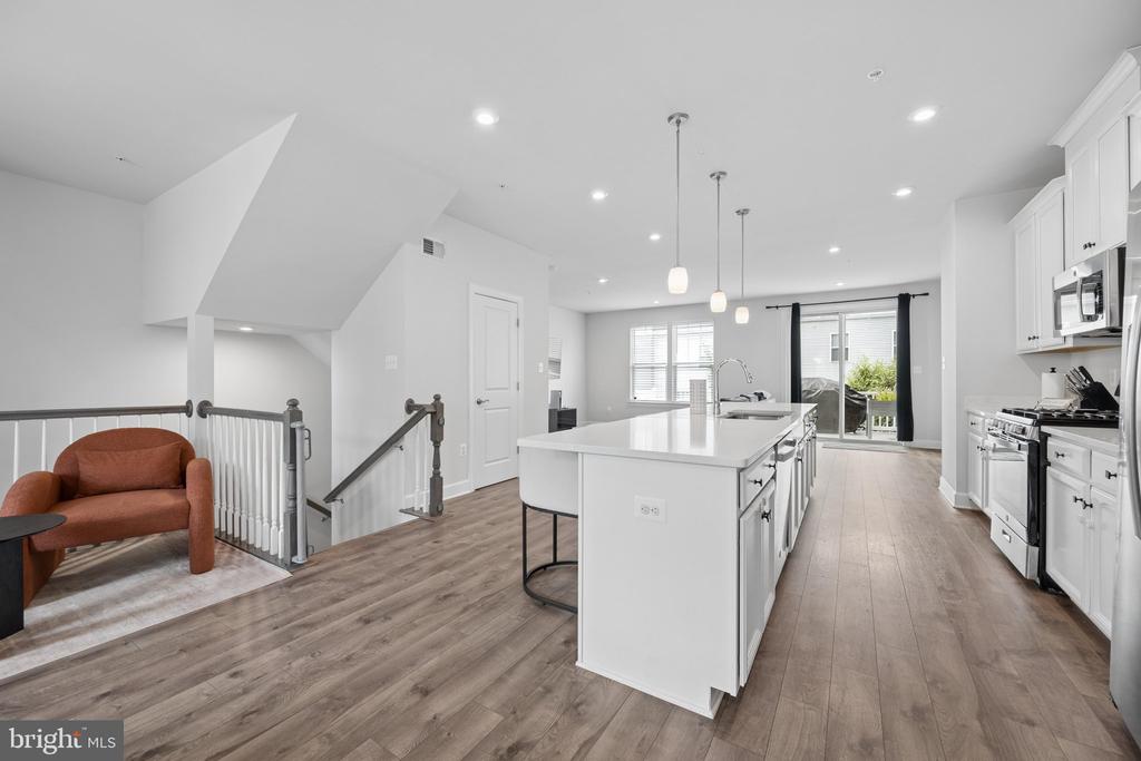 2159 OTTER CREEK CIRCLE