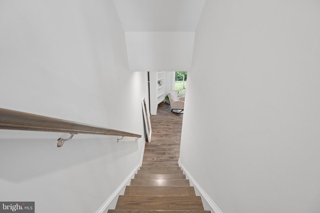 2159 OTTER CREEK CIRCLE