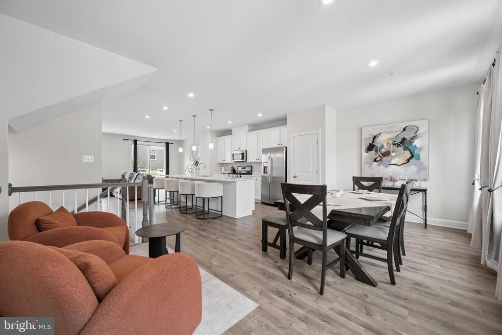 2159 OTTER CREEK CIRCLE
