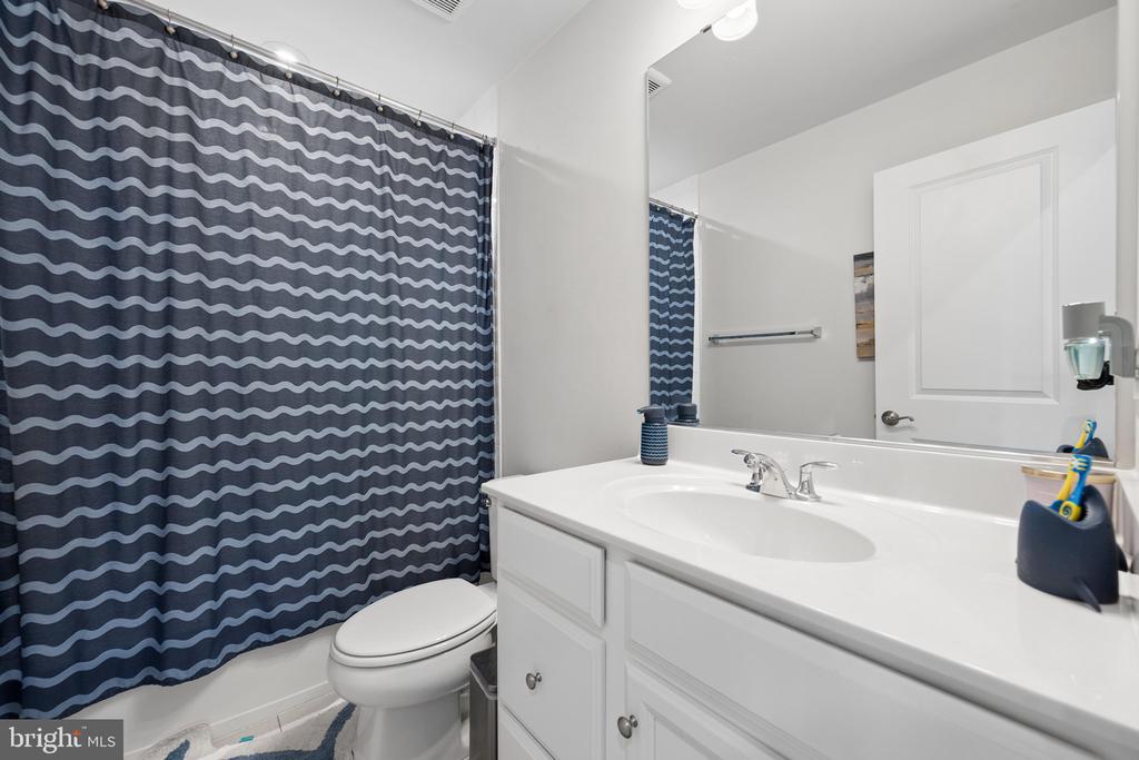 2159 OTTER CREEK CIRCLE