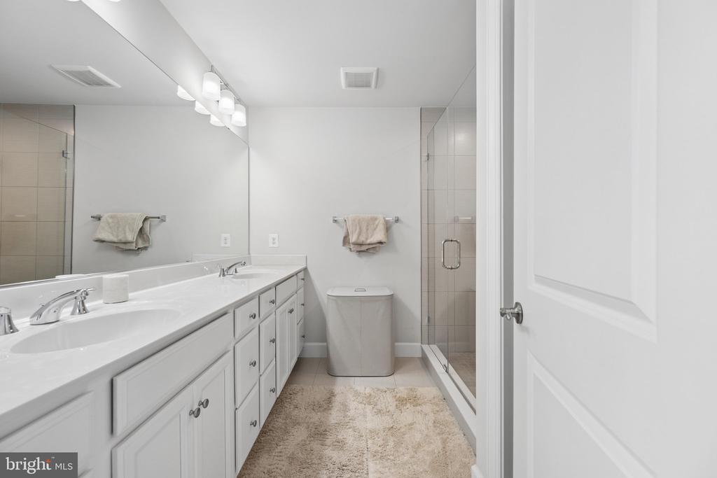 2159 OTTER CREEK CIRCLE