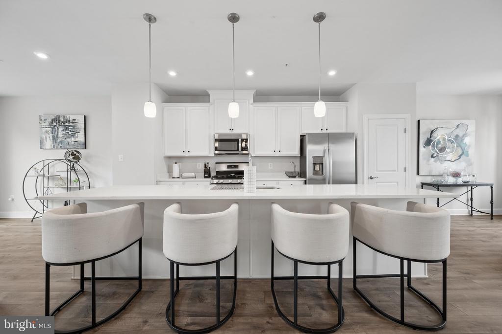 2159 OTTER CREEK CIRCLE
