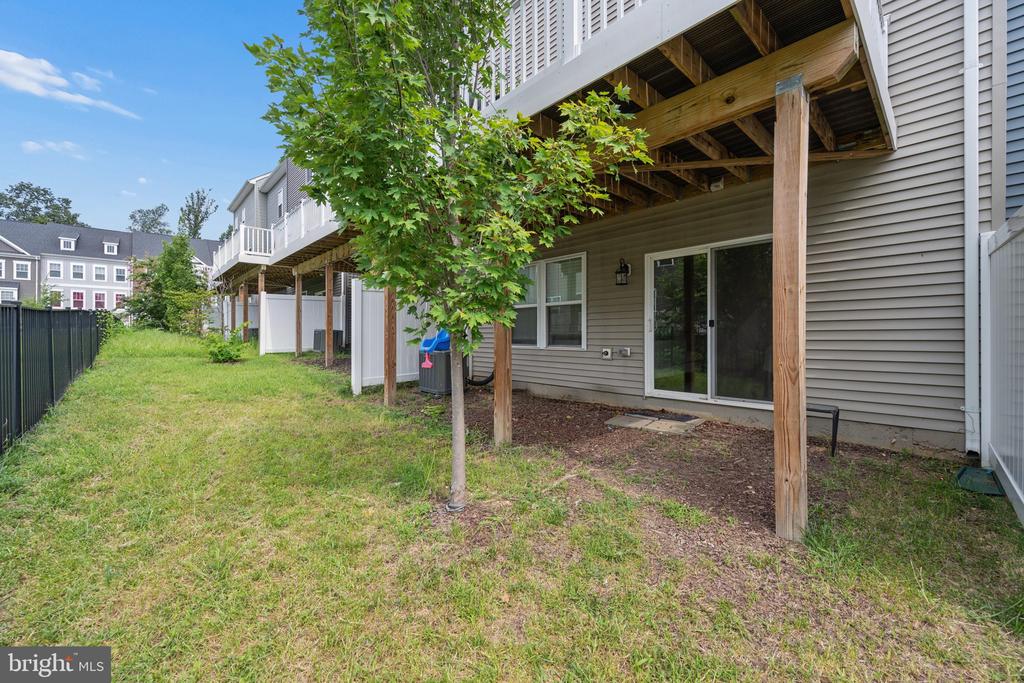 2159 OTTER CREEK CIRCLE