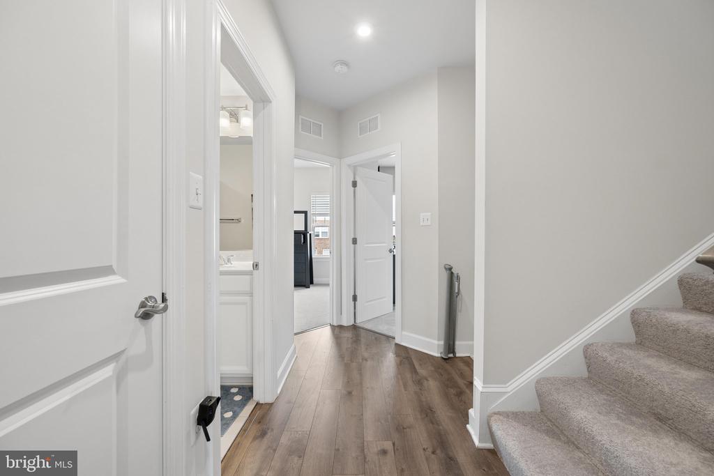 2159 OTTER CREEK CIRCLE