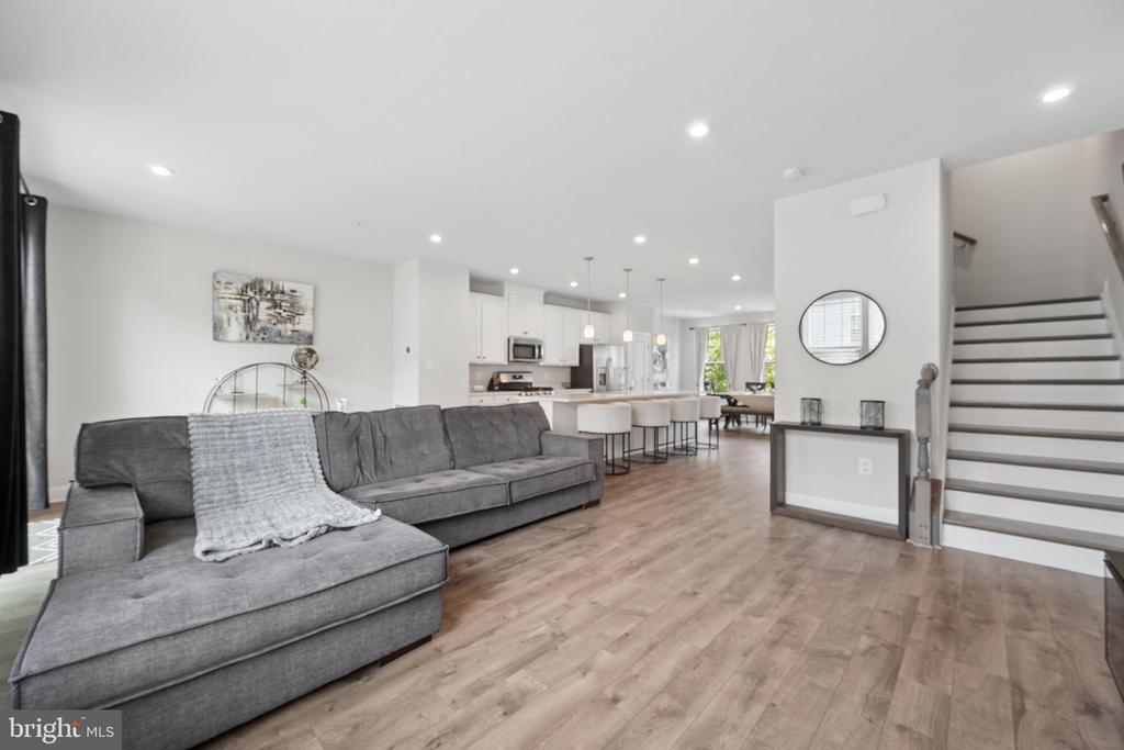 2159 OTTER CREEK CIRCLE